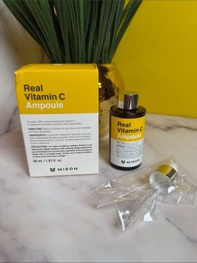 Real Vitamin C Ampoule - Yellow Brightening Serum